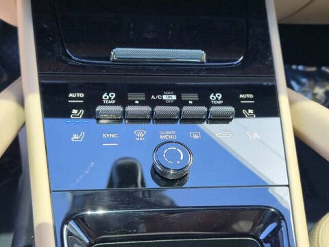 2025 Porsche Cayenne