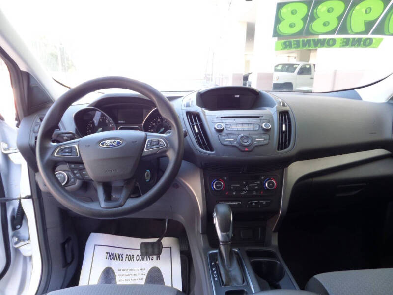 2018 Ford Escape SE - Photo 9