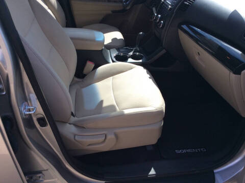 2013 Kia Sorento LX