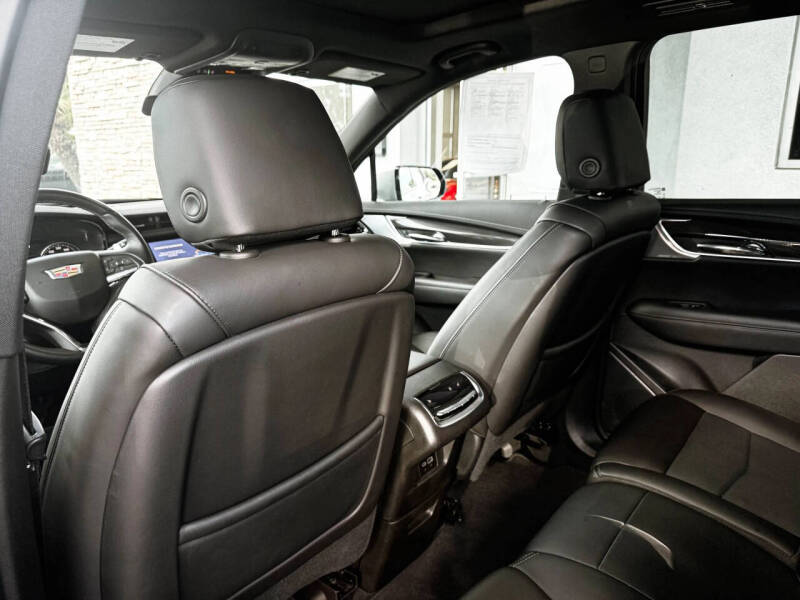 2024 Cadillac XT6 Sport