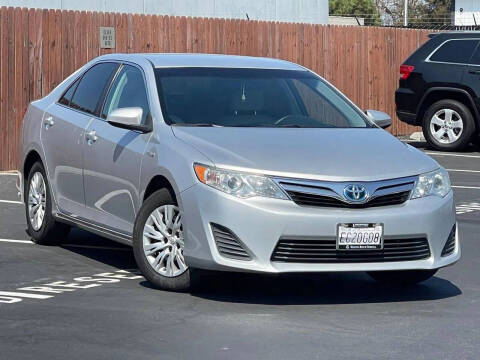 2014 Toyota Camry Hybrid