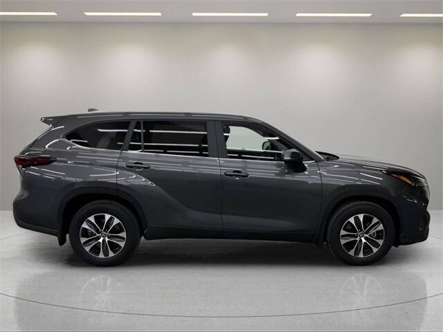 2024 Toyota Highlander