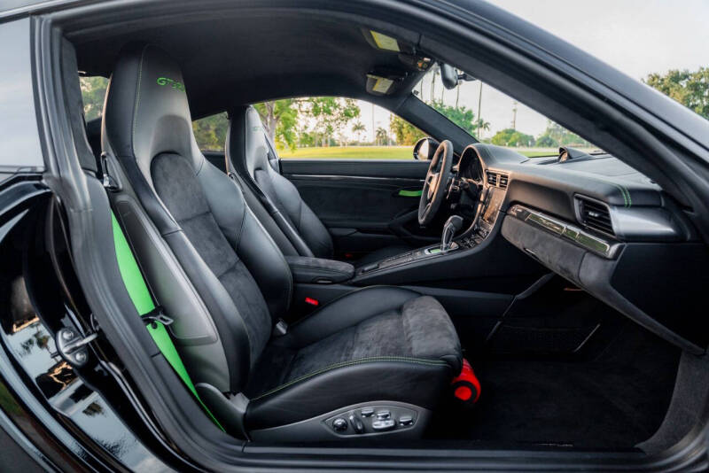 2019 Porsche 911 GT3 RS