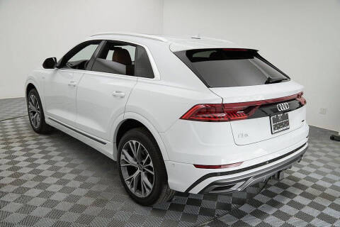 2023 Audi Q8 quattro Premium Plus 55 TFSI