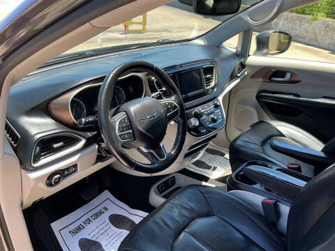 2018 Chrysler Pacifica Touring L