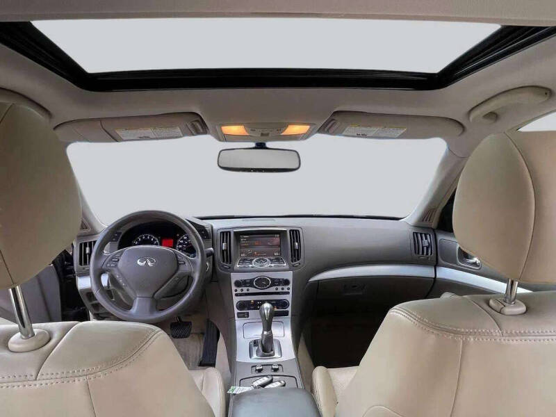 2009 Infiniti G37 Sedan Journey