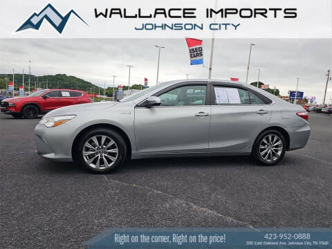 2015 Toyota Camry Hybrid for sale at WALLACE IMPORTS OF JOHNSON CITY in Johnson City TN