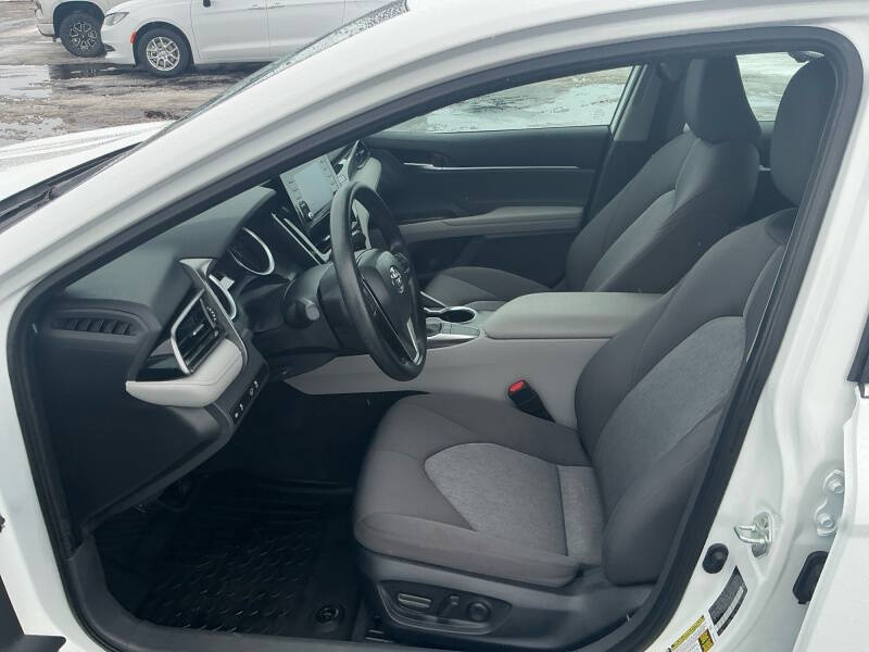 2024 Toyota Camry LE