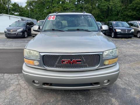 2004 GMC Yukon Denali