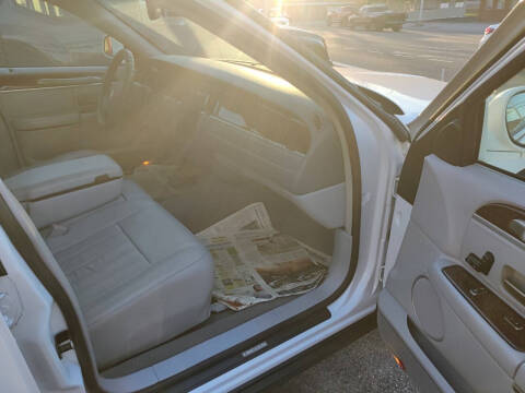 2007 Lincoln Town Car Signature