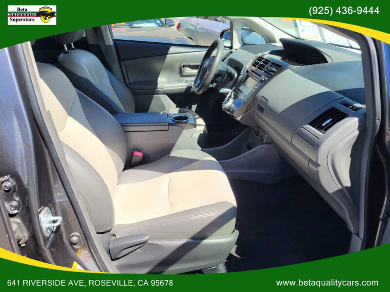 2012 Toyota Prius v Three