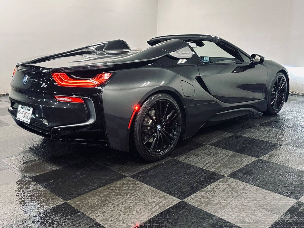 2019 BMW i8 for sale at Extreme Auto Pros in Parma Heights, OH