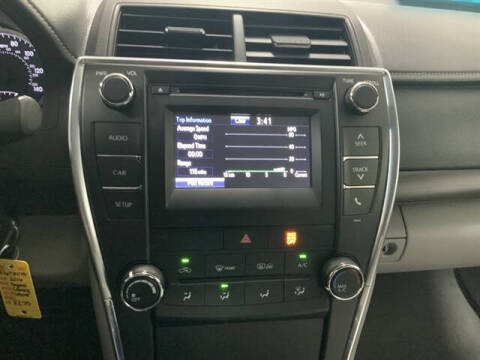 2016 Toyota Camry LE