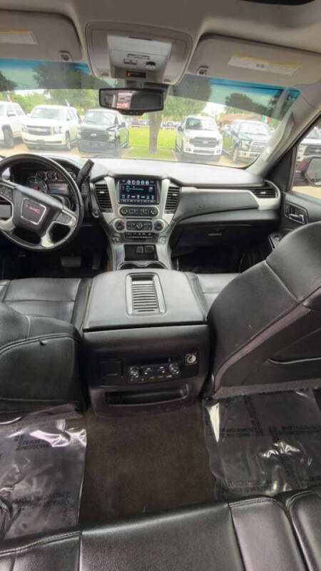 2017 GMC Yukon SLT