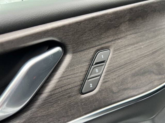 2025 Jeep Grand Cherokee Overland