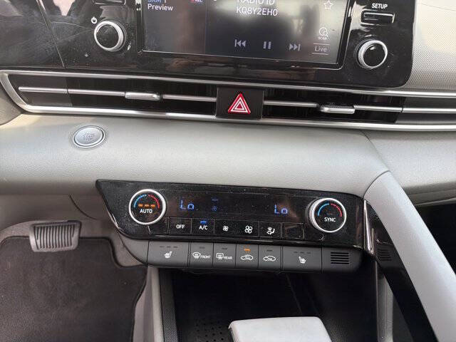 2022 Hyundai Elantra