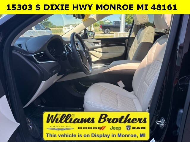 2023 Buick Enclave Avenir