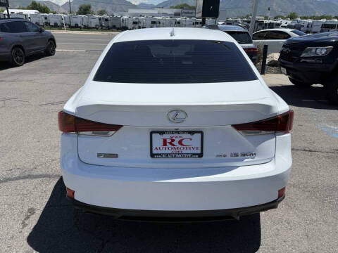2017 Lexus IS 300