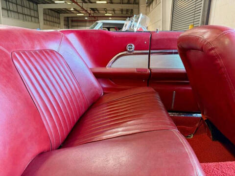 1962 Ford Thunderbird