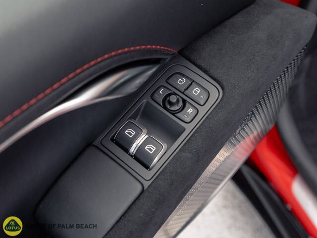 2025 Lotus Emira V6 Base