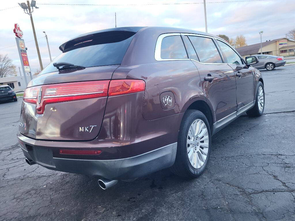 2010 Lincoln MKT for sale at COLLEGE MOTORS LLC in South Bend, IN