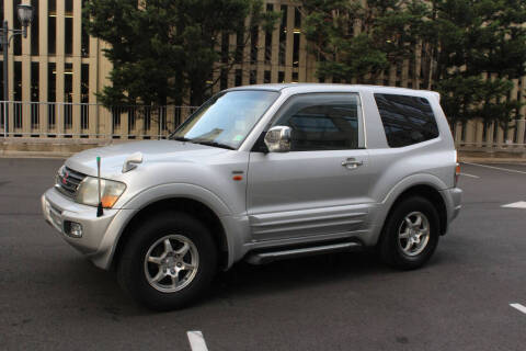 2000 Mitsubishi Pajero