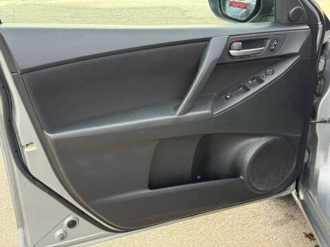 2012 Mazda MAZDA3 i Touring