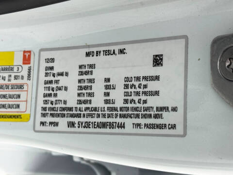 2021 Tesla Model 3 Standard Range Plus