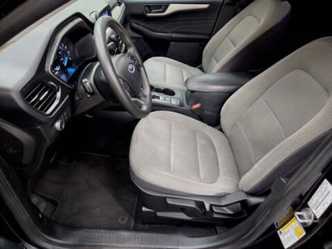 2021 Ford Escape S
