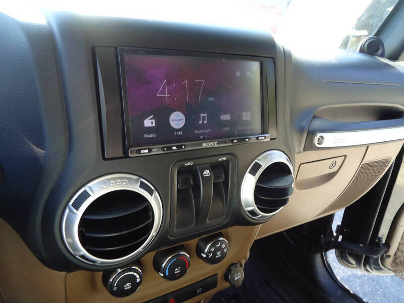 2012 Jeep Wrangler Sahara