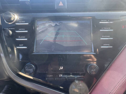 2019 Toyota Camry SE