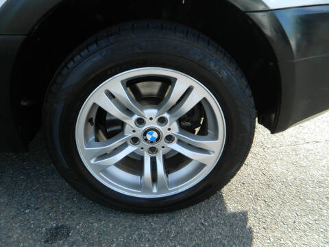 2004 BMW X3 3.0i
