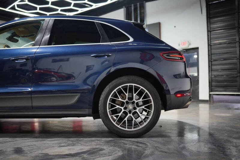 2015 Porsche Macan S