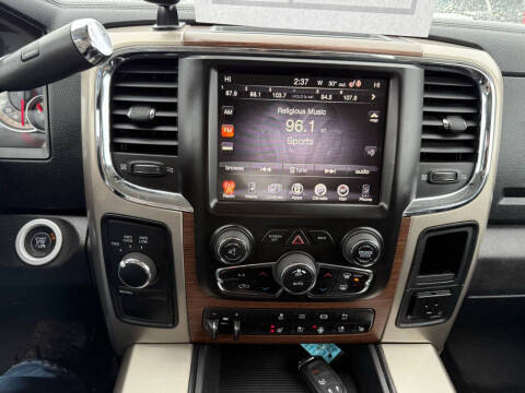 2014 RAM 3500 Laramie