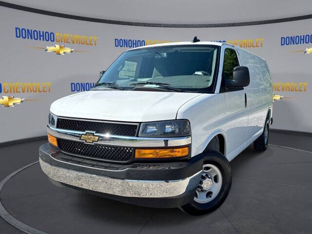 2025 Chevrolet Express 2500