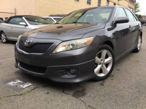 2011 Toyota Camry for sale at Alexandria Auto Sales in Alexandria VA