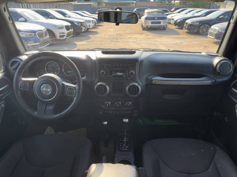 2016 Jeep Wrangler Unlimited Sport