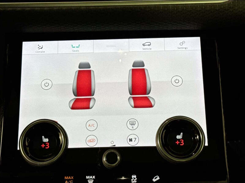 2019 Land Rover Range Rover Velar P250 R-Dynamic SE