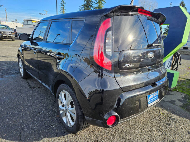 2016 Kia Soul +