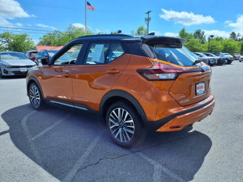 2024 Nissan Kicks SR