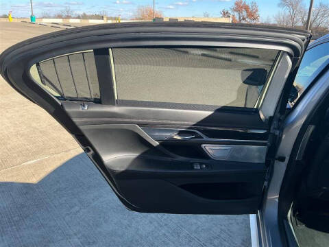 2016 BMW 7 Series 750i xDrive