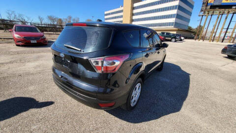 2017 Ford Escape S