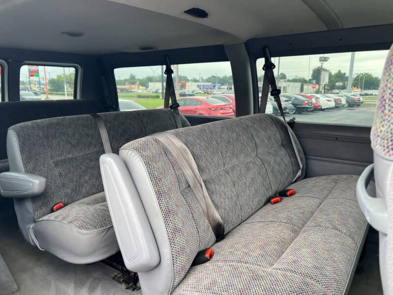 1999 Dodge Ram Van 2500