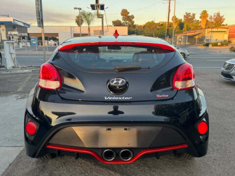 2017 Hyundai Veloster
