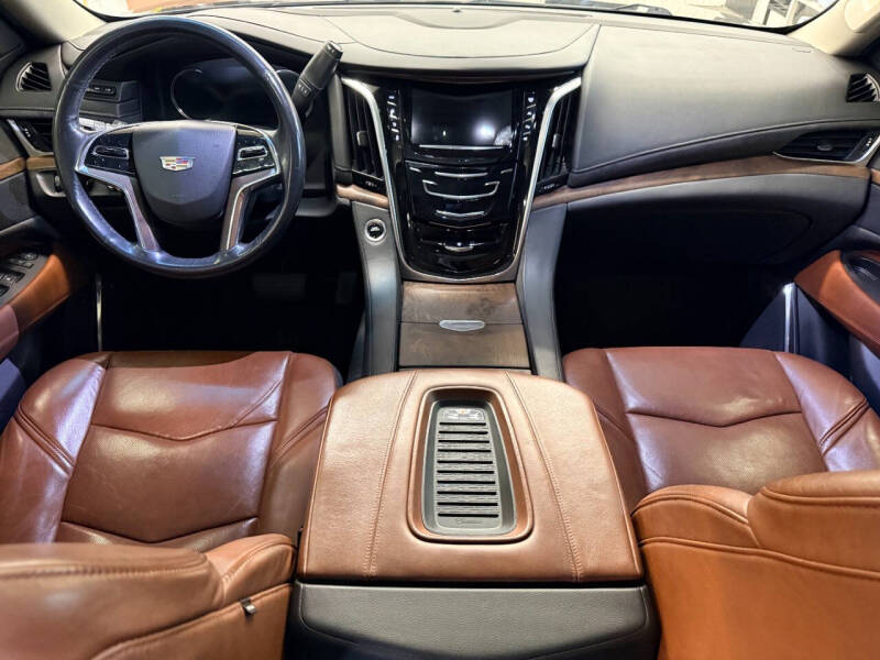 2019 Cadillac Escalade ESV Premium Luxury