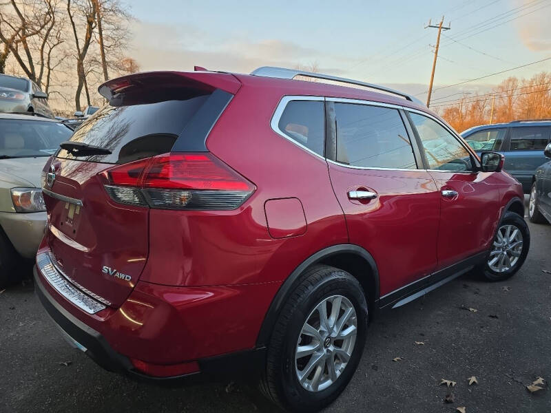 2017 Nissan Rogue SV