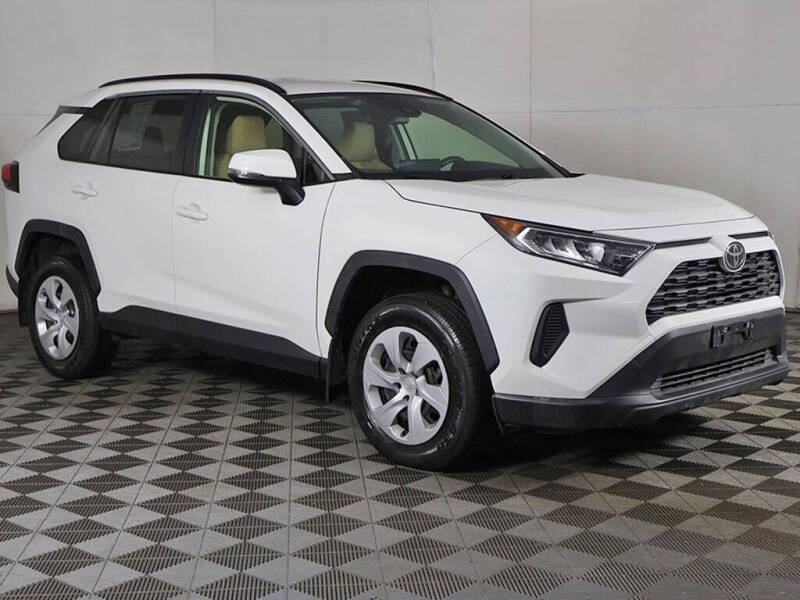 2021 Toyota RAV4 LE