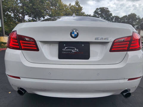 2011 BMW 5 Series 535i