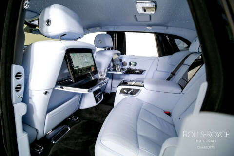 2024 Rolls-Royce Phantom