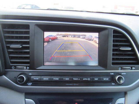 2018 Hyundai Elantra